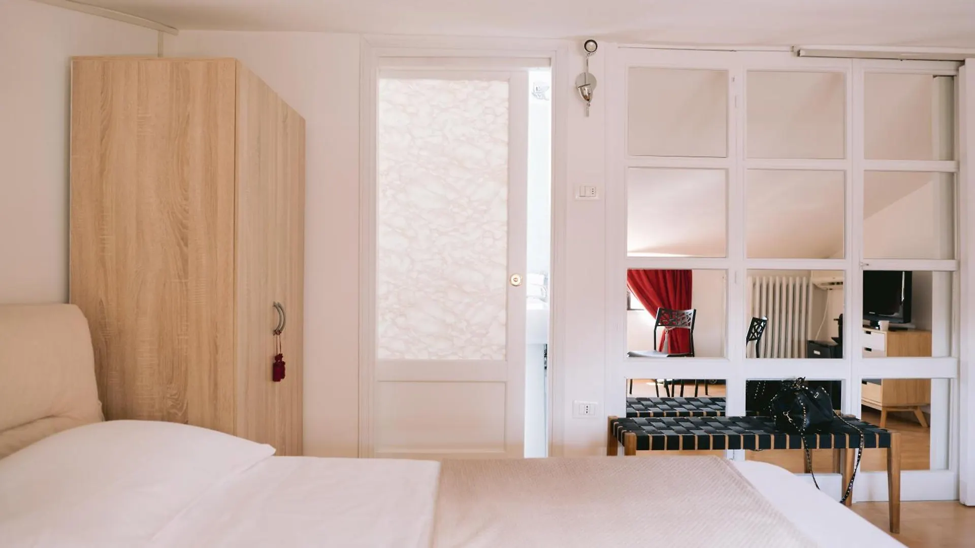 Mansarda Cavour Garda Centro Apartment 0*, Garda (Verona) Italy